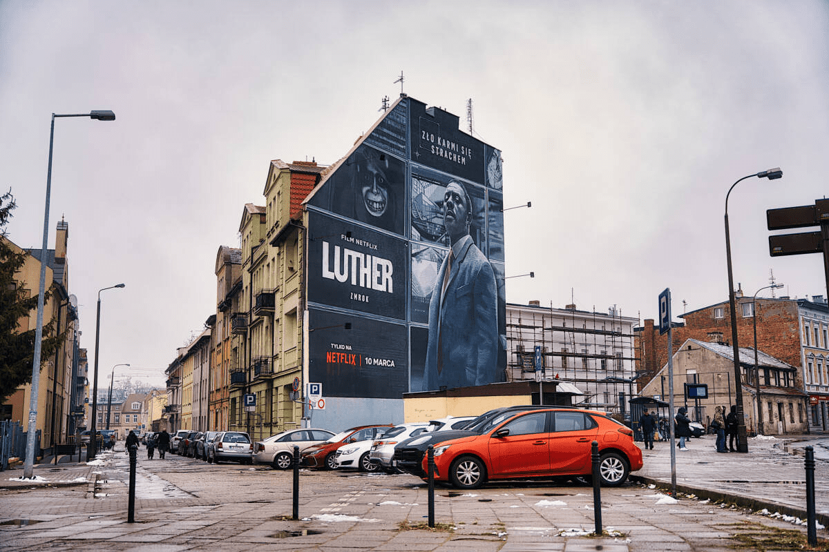Mural Netflix Luther Zmrok / Fot. B.Witkowski / UMB